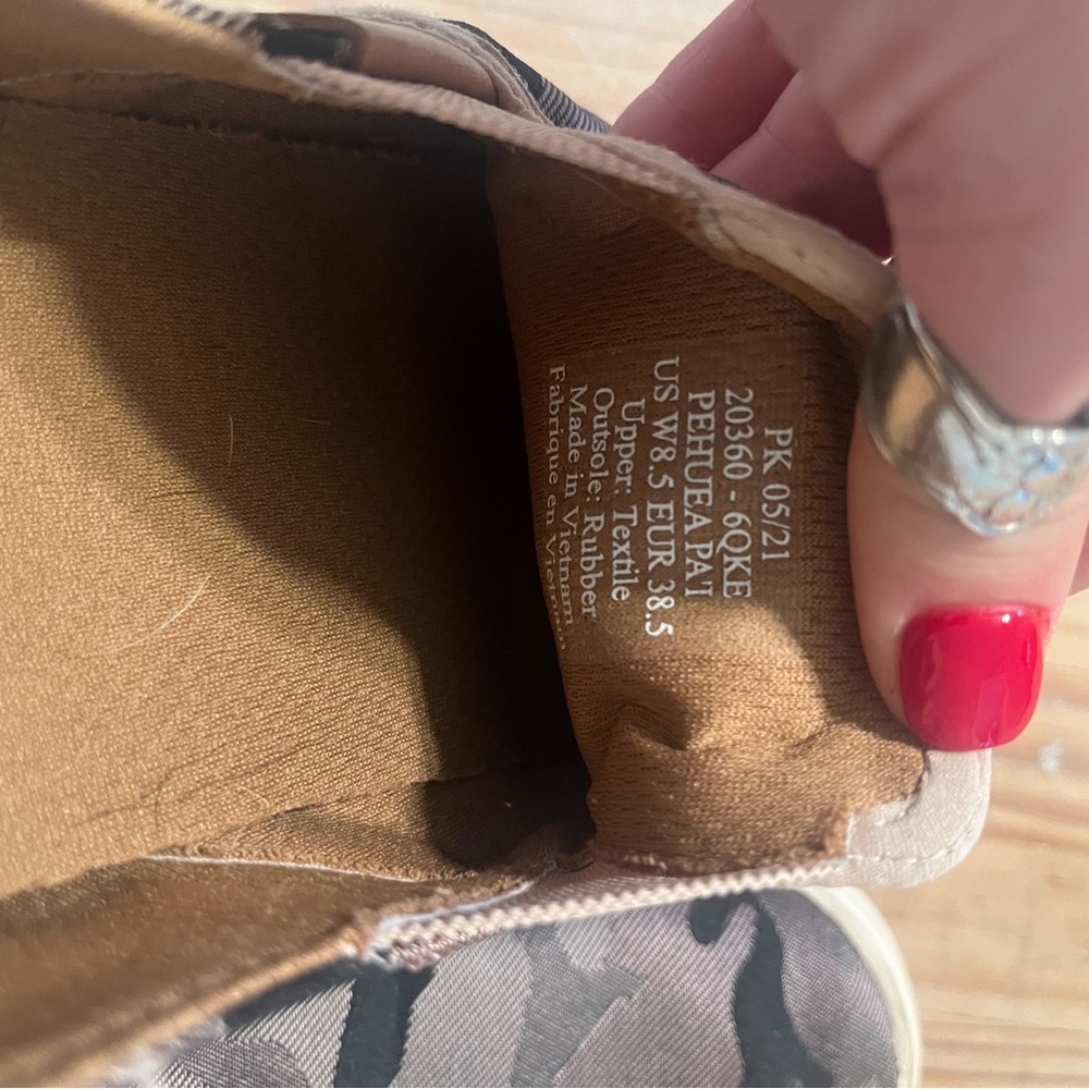 OluKai Women’s Camo Slip-On Loafers - Picture 2 of 3